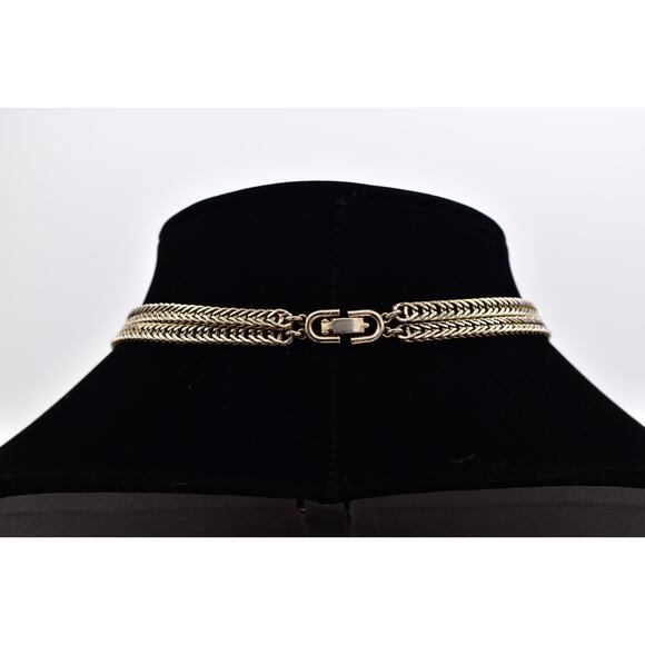 Monet Vintage Choker Chain Necklace Bow Gold Tone Thick Chunky Signed 60s BinBQ - Picture 6 of 12